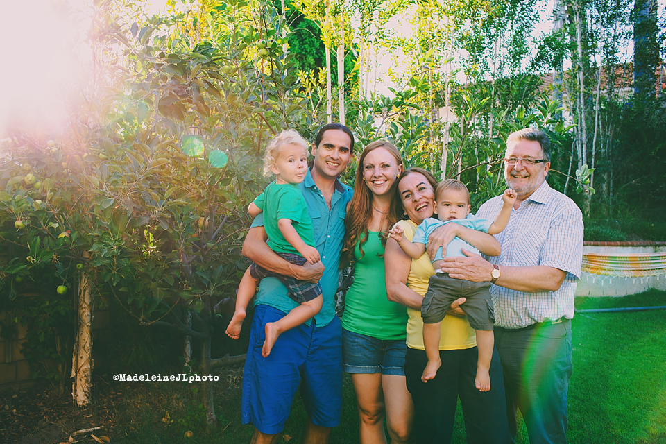 Lake Forest extended family backyard session. Orange County, Southern California, Los Angeles, San Diego family photographer